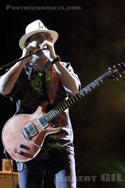 CARLOS SANTANA - 2010-10-12 - PARIS - Bercy - 